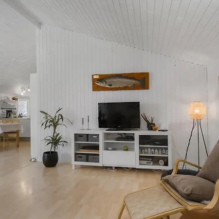 3 Bedroom Amazing In Casa de Férias